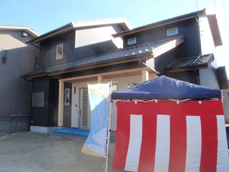 松谷邸完成見学会 001.jpg